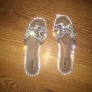 flat slide on sandals, sparkly gems, shines with light reflections